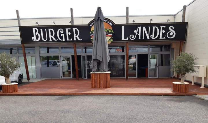 Nous créons la terrasse de vos rêves.