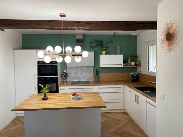  Nous répondons à vos demandes de cuisine sur mesure.